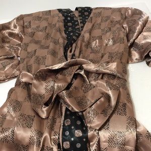 BODY DRAMA NWOT POLYESTER ROBE
